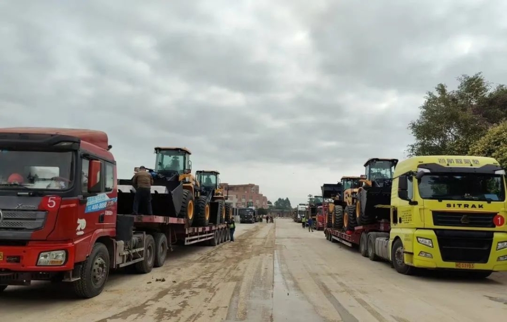 強勢出海 | 晉工裝載機不斷批量發往海外